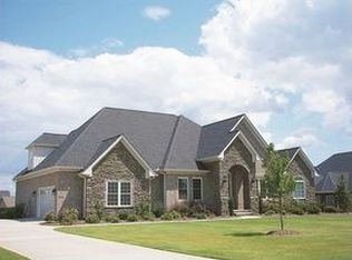 830 E Heathland Dr, Inman, SC 29349