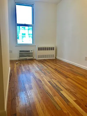 Rented by CitySites Real Estate Group | media 10