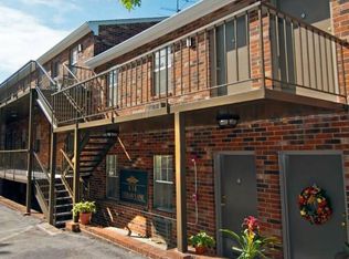 712 Cedar Ln APT 1, Knoxville, TN 37912