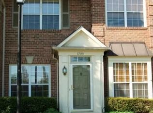 1723 W Braddock Pl, Alexandria, VA 22302