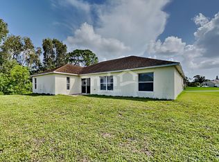 1990 SW Day St, Port Saint Lucie, FL 34953