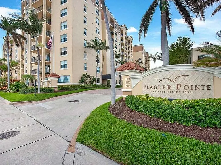 1805 N Flagler Dr #107 — Photo 6
