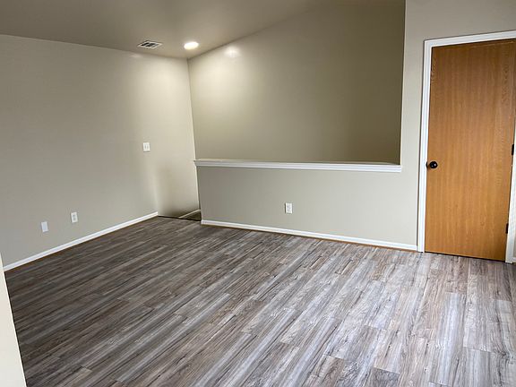 3rd image of 27735 Carini Villa St #27735