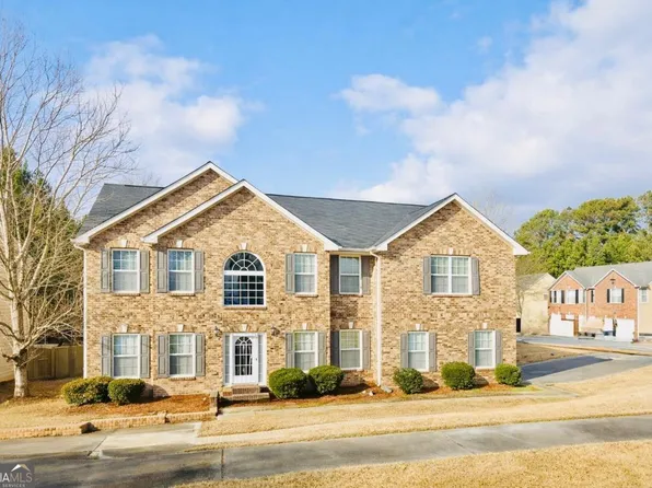 4625 Browns Mill Ln, Lithonia, GA 30038