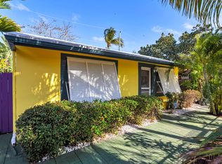 2 Kenmore Lane, Boynton Beach, FL 33435