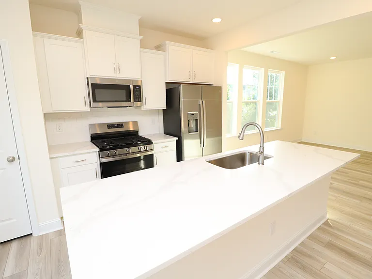 961 Kensley Grove Ln — Photo 8