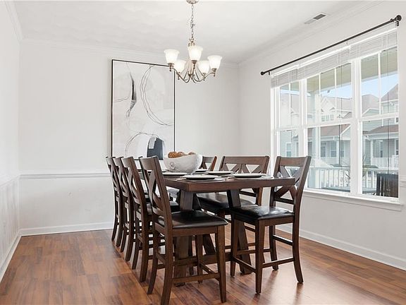 5th image of 52 Rockingham Dr