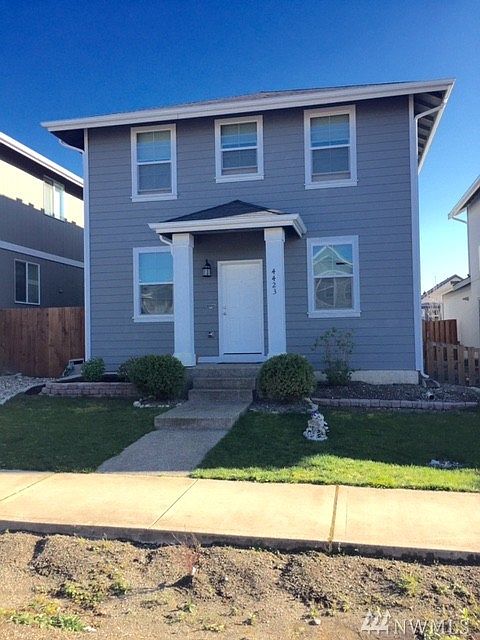 1st image of 4423 Abalone St
