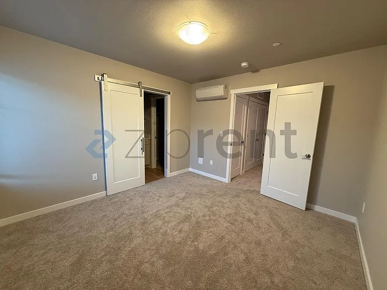 13707 Manor Way #F6 — Photo 11