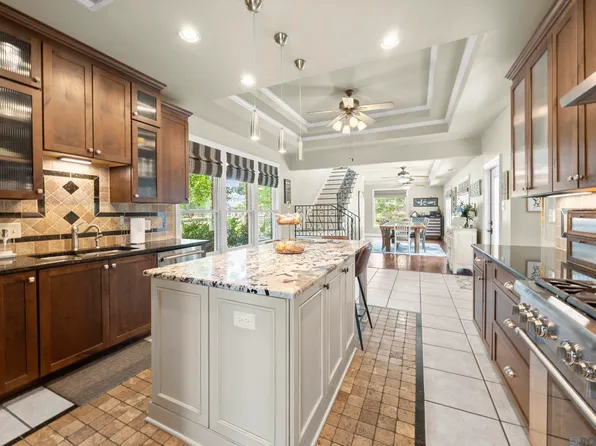33860 Cypress Bluff Dr, Denham Springs, LA 70706