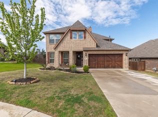 765 Valley Ridge Rd, Burleson, TX 76028