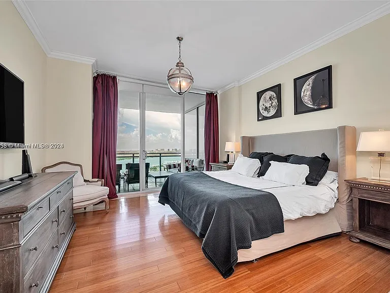 10295 Collins Ave #1906 — Photo 21
