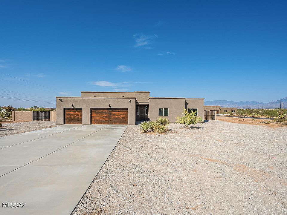 1st image of 1186 N Coulee Pl E