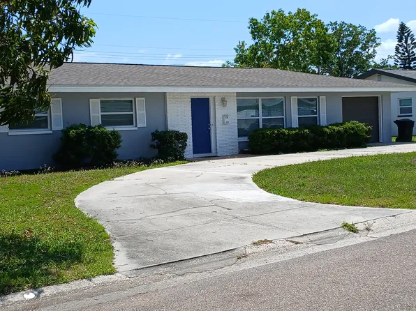 378 79th Ave NE, Saint Petersburg, FL 33702