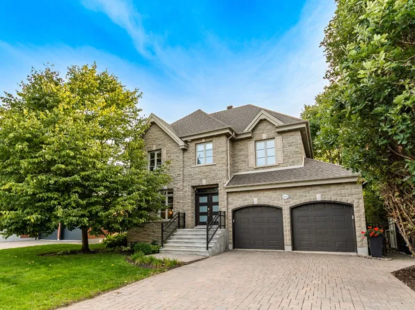3635 Crois Des Cors, Brossard, QC J4Z 3S7