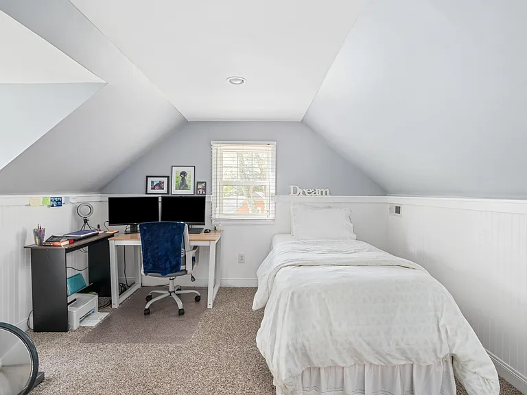 1204 Bobbiedell Ln — Photo 15