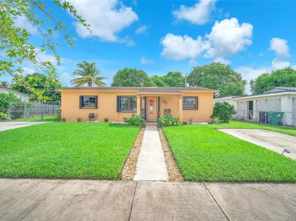15035 Harrison St, Miami, FL 33176