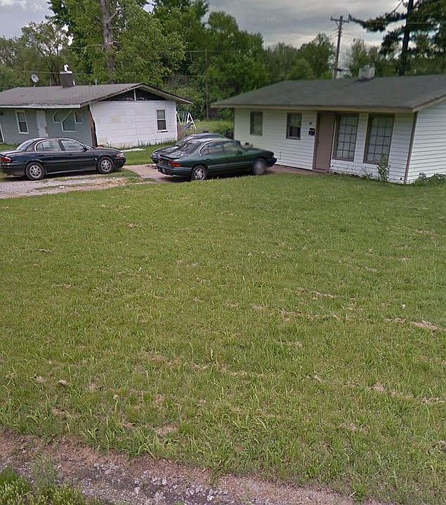 1st image of 310 Elm St