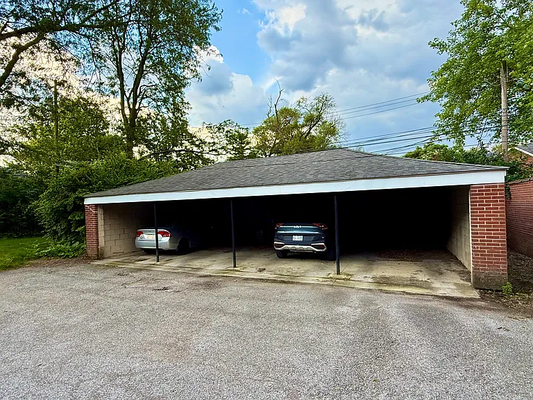 1521 Waltham Rd — Photo 16