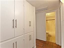 5th image of 5909 Birchbrook Dr #127