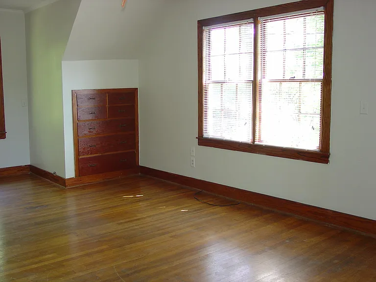 102 Caldwell St — Photo 21