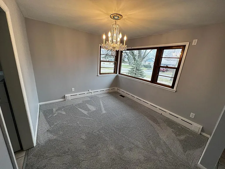 715 Williams Dr — Photo 21