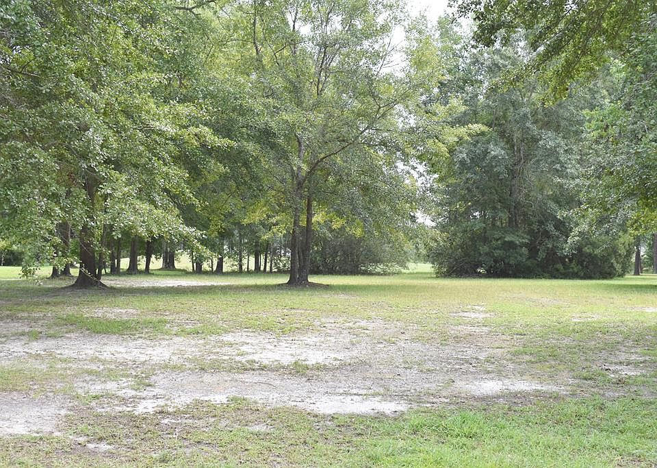 1st image of 20 Lake Arbu Dr #L-28