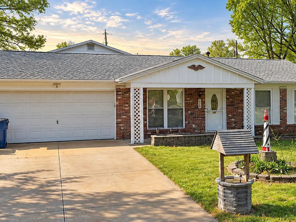 3335 Berview Ln