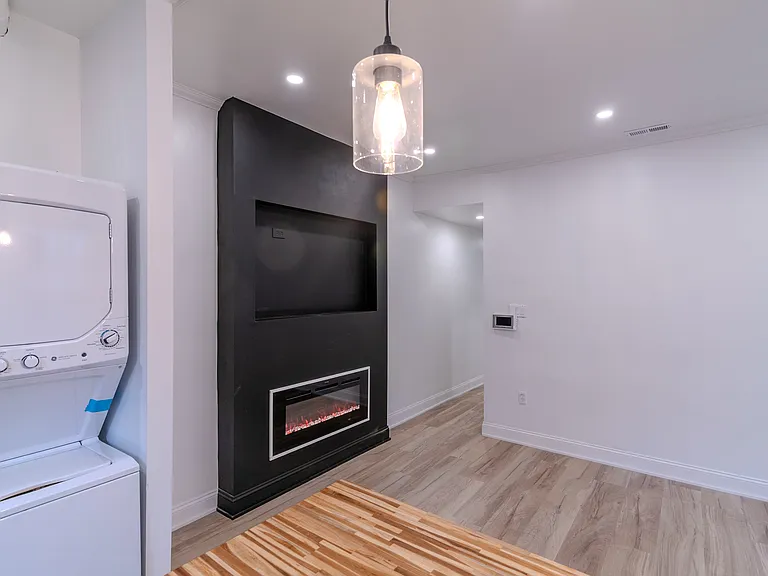 6131 W Jefferson St #2 — Photo 4