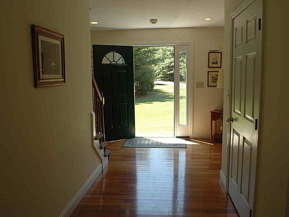 Hardwood Foyer