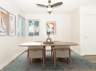 1110 Meadow Lake Dr APT 7, Vista, CA 92084