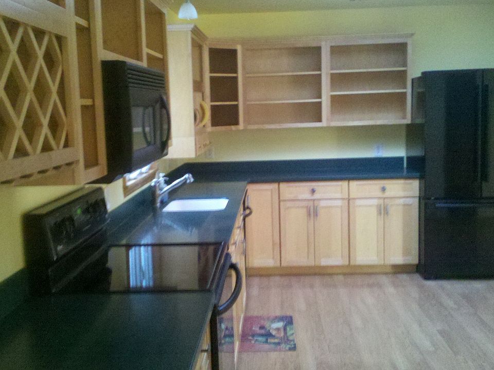 2nd image of 272 Waldenmaier Rd