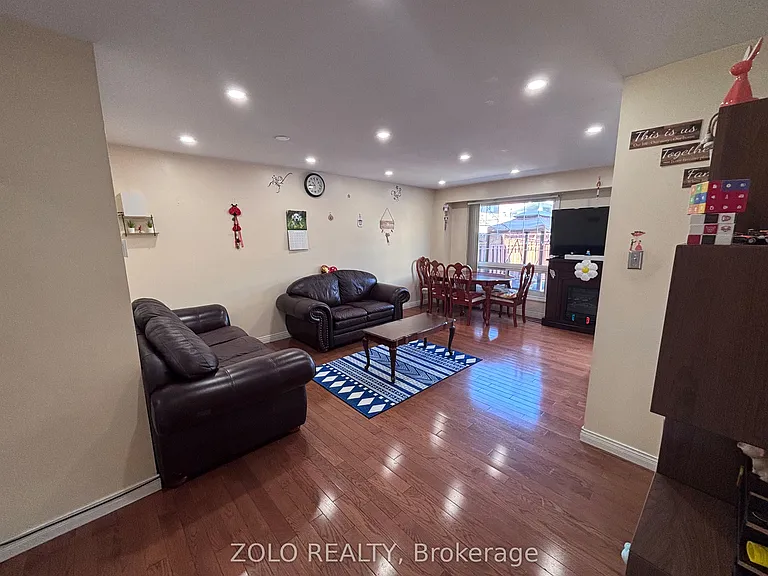 34 Primrose Cres — Photo 4