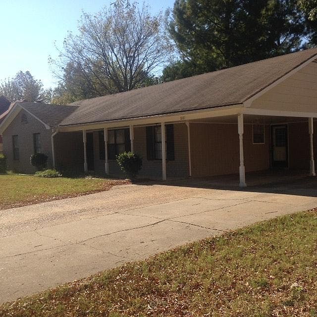 BRICK HOUSE RECENTLY PAINTED
