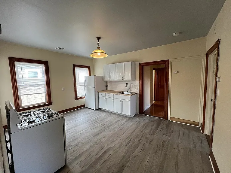 177 Washington St #3 — Photo 1