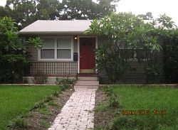 1st image of 3245 33rd Ave N