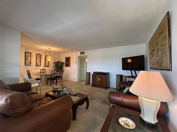 5th image of 5300 Washington St APT U503
