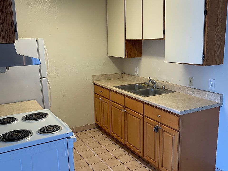 1st image of 1506 Market Ave APT 8