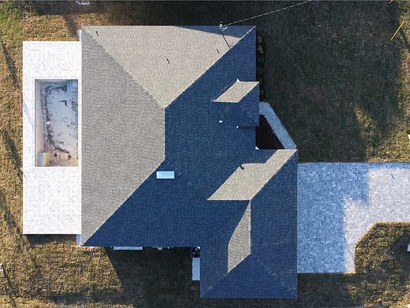 5th image of 1022 NE 34th Lane Cpe