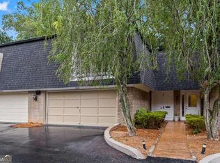 5140 Chemin De Vie, Sandy Springs, GA 30342