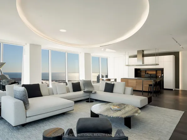 183 Wellington St W #4602/03, Toronto, ON M5V 0A1