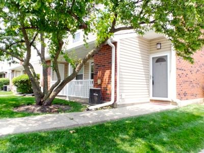 1293 Wyndham Dr APT 101, Palatine, IL, 60074