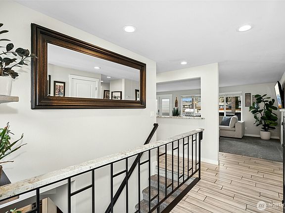 4th image of 11807 51st Avenue NE