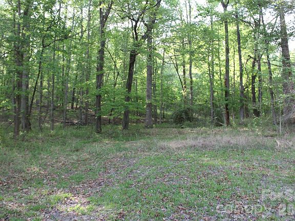 3rd image of Austin Traphill Rd