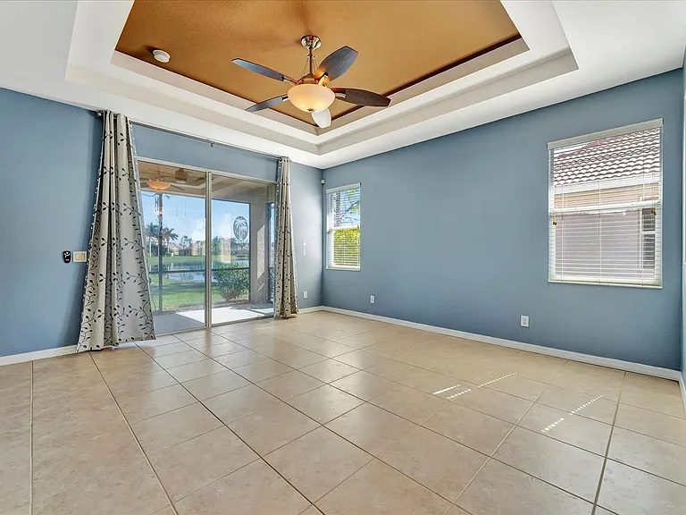 2159 Chenille Ct — Photo 17