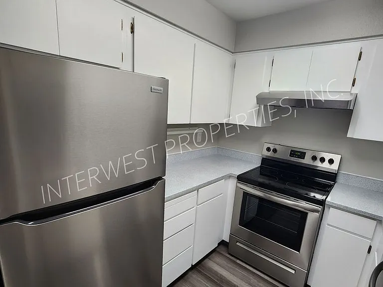 1525 SW 14th Ave — Photo 11