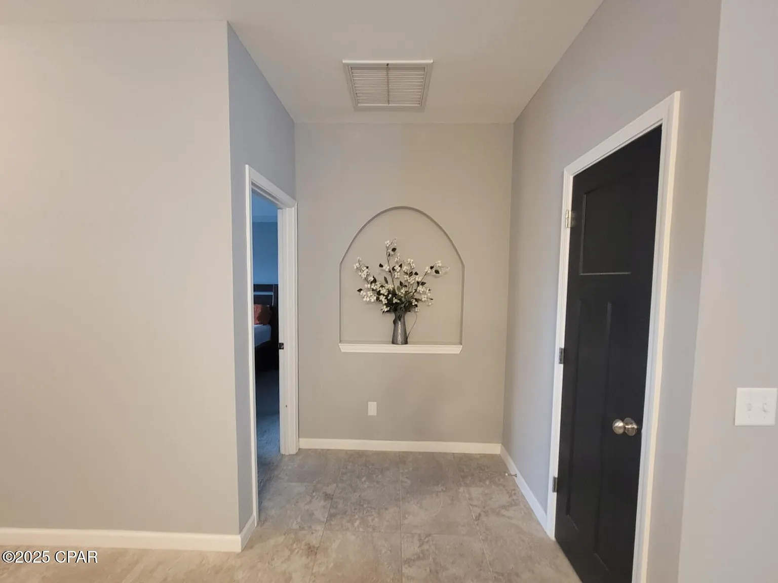 4 bed, 1659 sqft, $2,300 — Photo 4