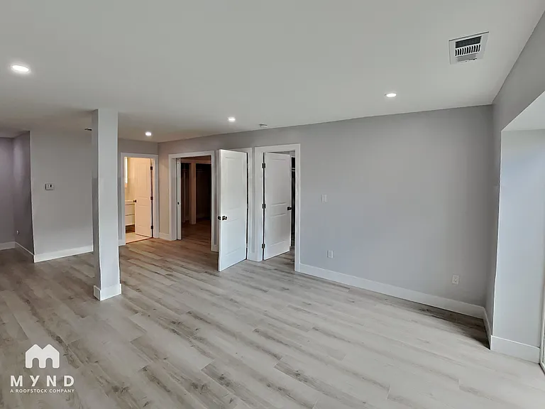 1395A Newcomb Ave — Photo 3