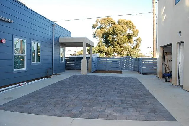 640 Florida St #2 — Photo 16