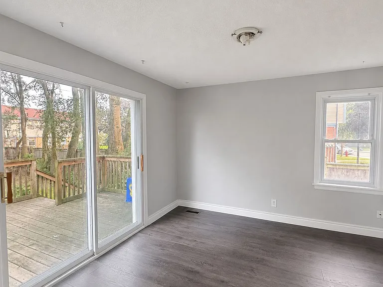 53 Shadyside Ave #MAIN 2ND — Photo 8